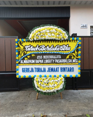 Papan Bunga Duka di Woha
