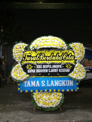 Papan Bunga Duka di Woha