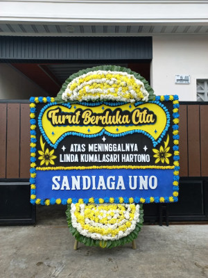Papan Bunga Duka di Woha