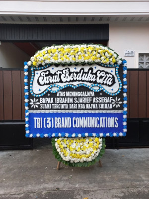 Papan Bunga Duka di Woha